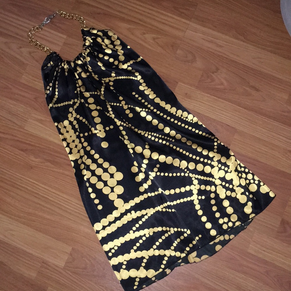 Backless silk like material dress
